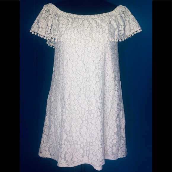 Lily Rose Mini Lace Summer Dress - Picture 2 of 6